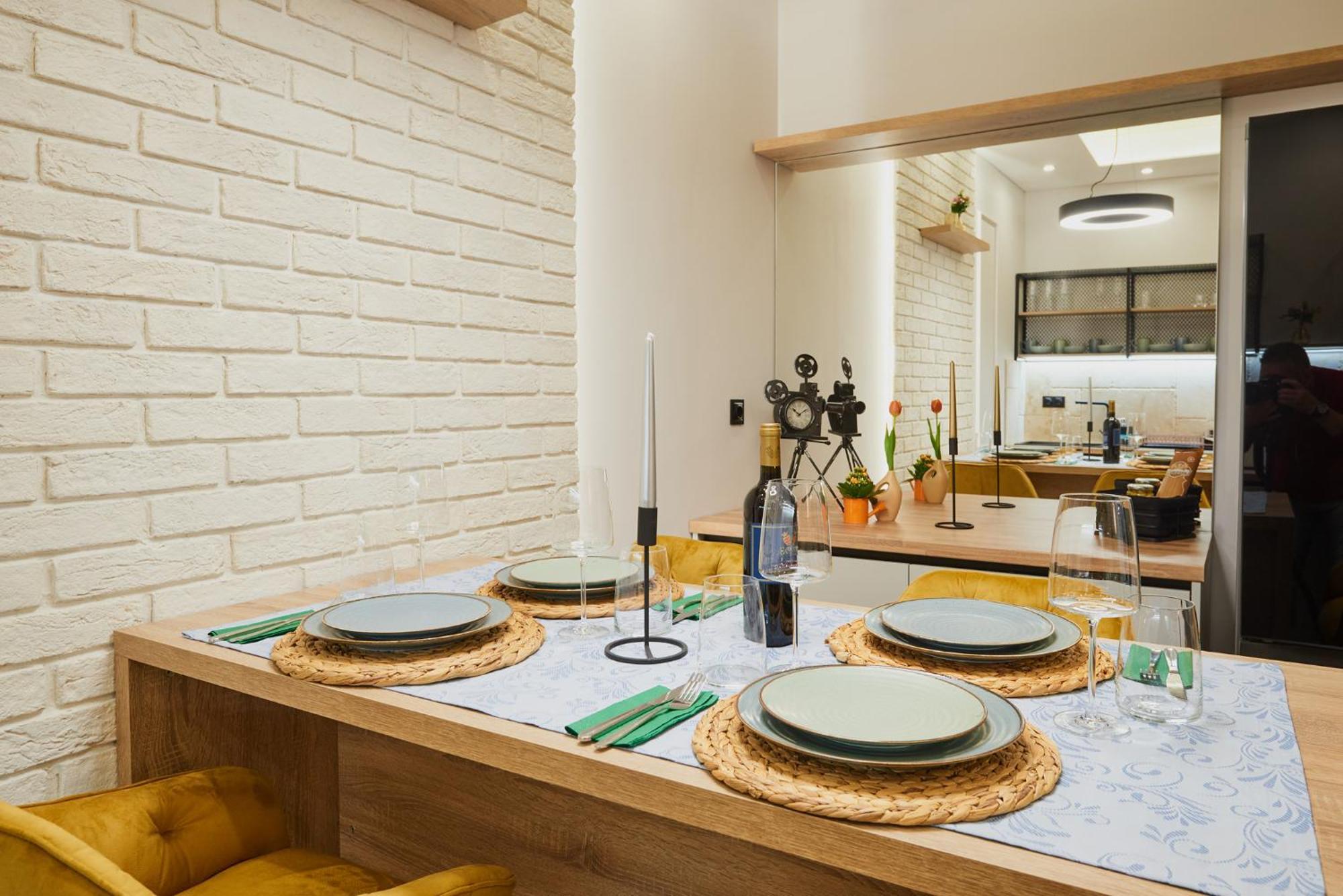 Florance Rentals Luxury Apartments In Burgas City Eksteriør billede