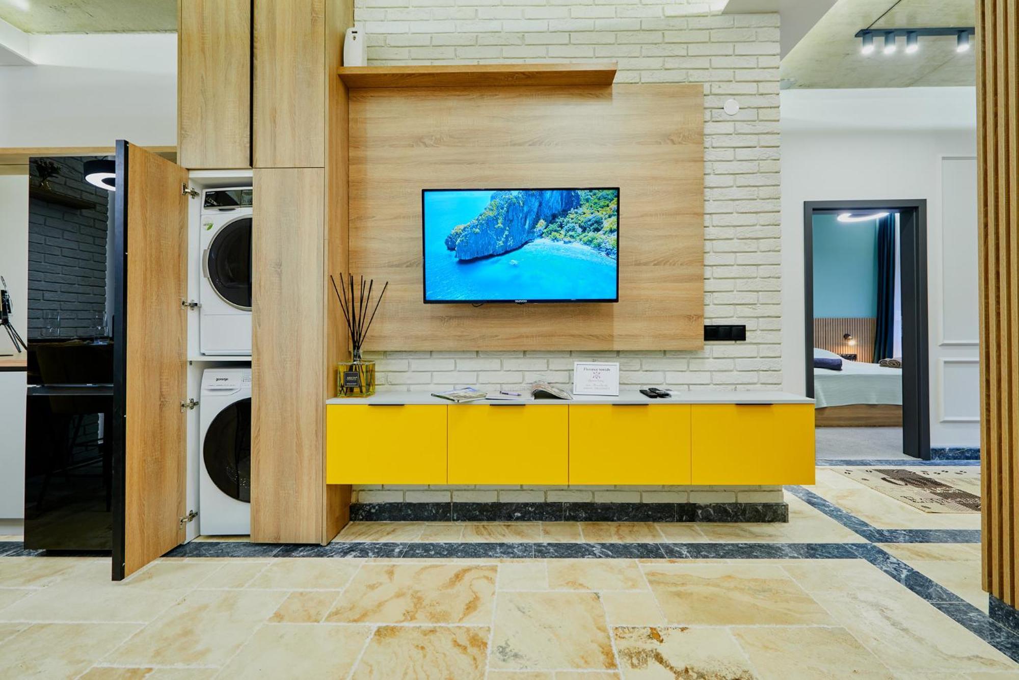 Florance Rentals Luxury Apartments In Burgas City Eksteriør billede