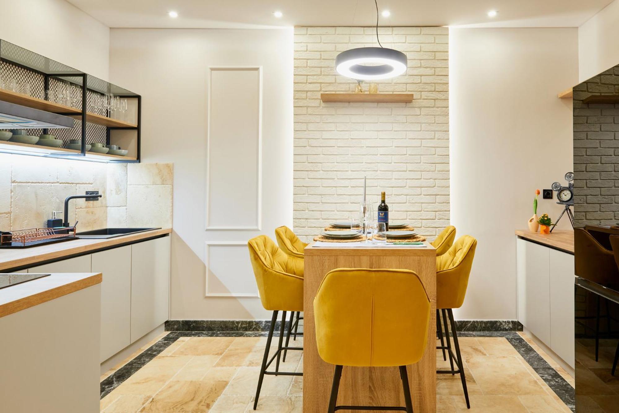 Florance Rentals Luxury Apartments In Burgas City Eksteriør billede